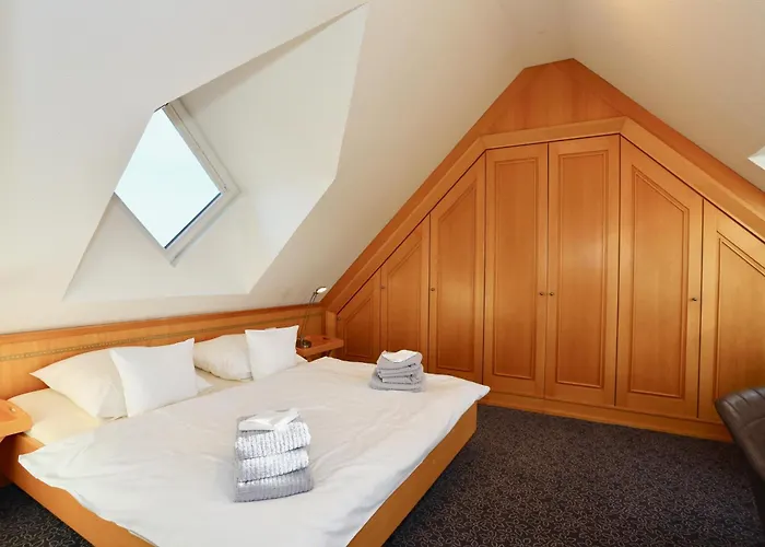 Апартаменты Solt Йюст